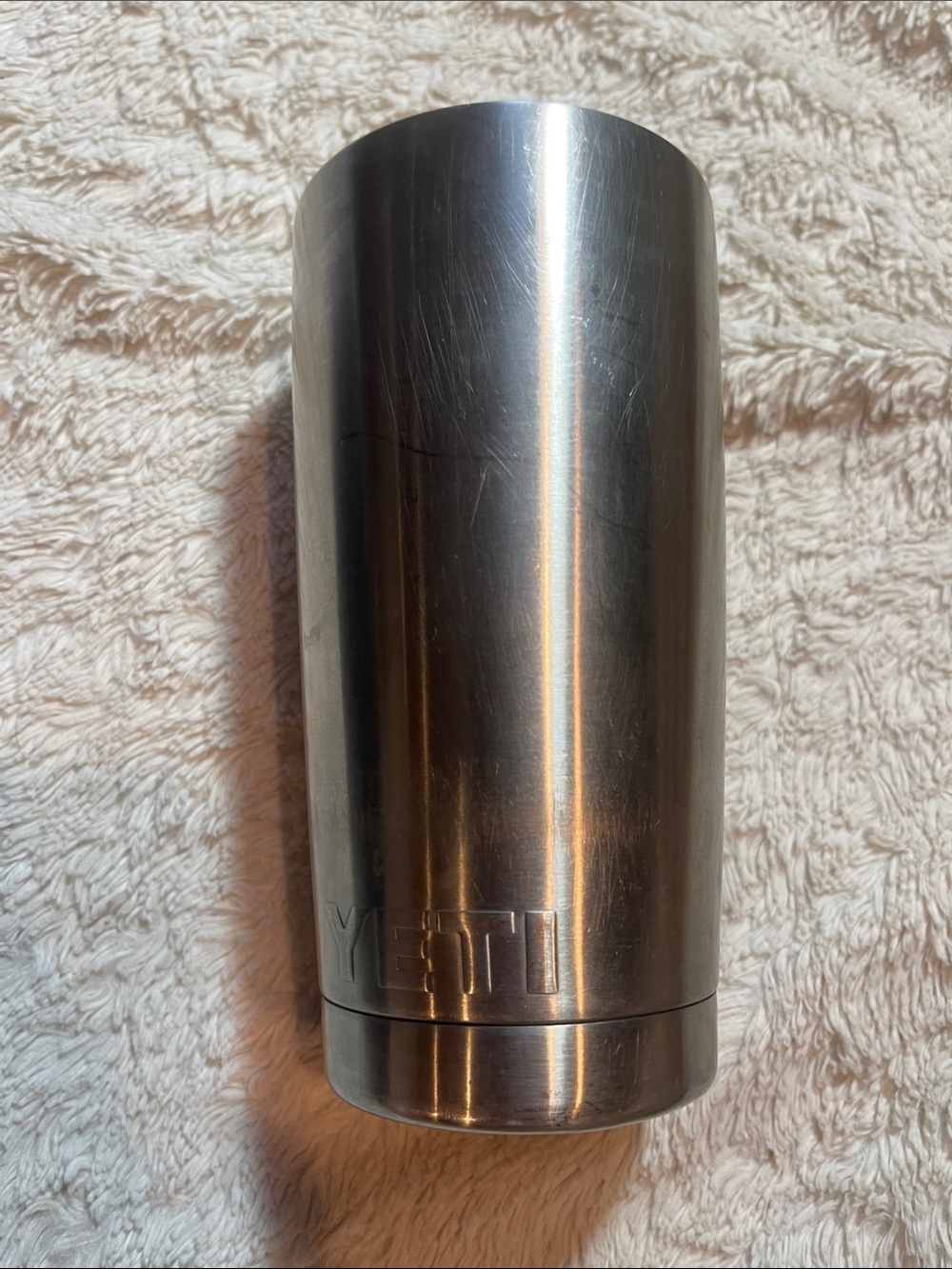 Yeti Stainless Steel Tumbler in  Silver Finish